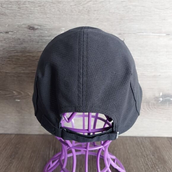 Under Armour Black Lightweight Running Hat - Picture 4 of 5